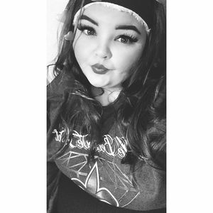 Meet your Posher, Tabitha